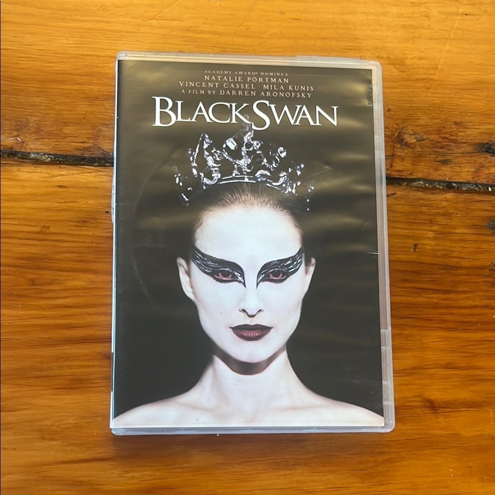 Black Swan DVD